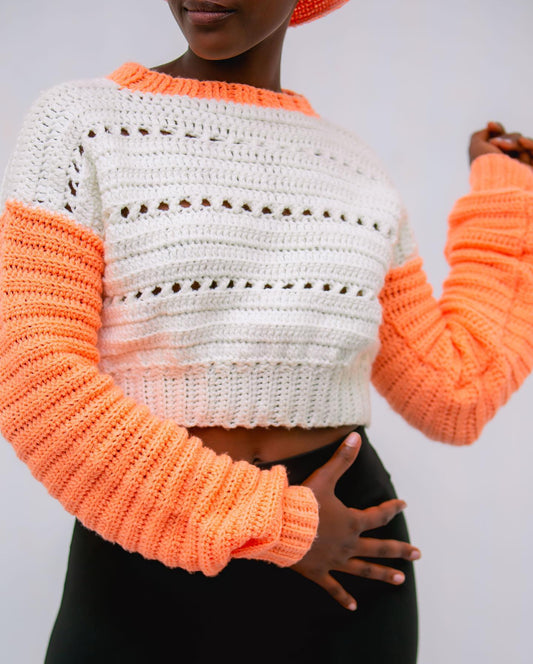 Handcrafted Color-Block Knit Sweater & Bucket Hat Set - Peach & White